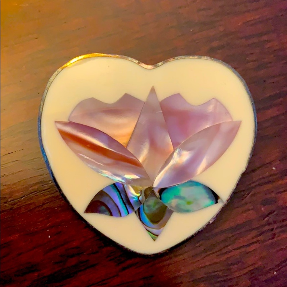 Vintage inlaid shell and abalone silver scarf pin
